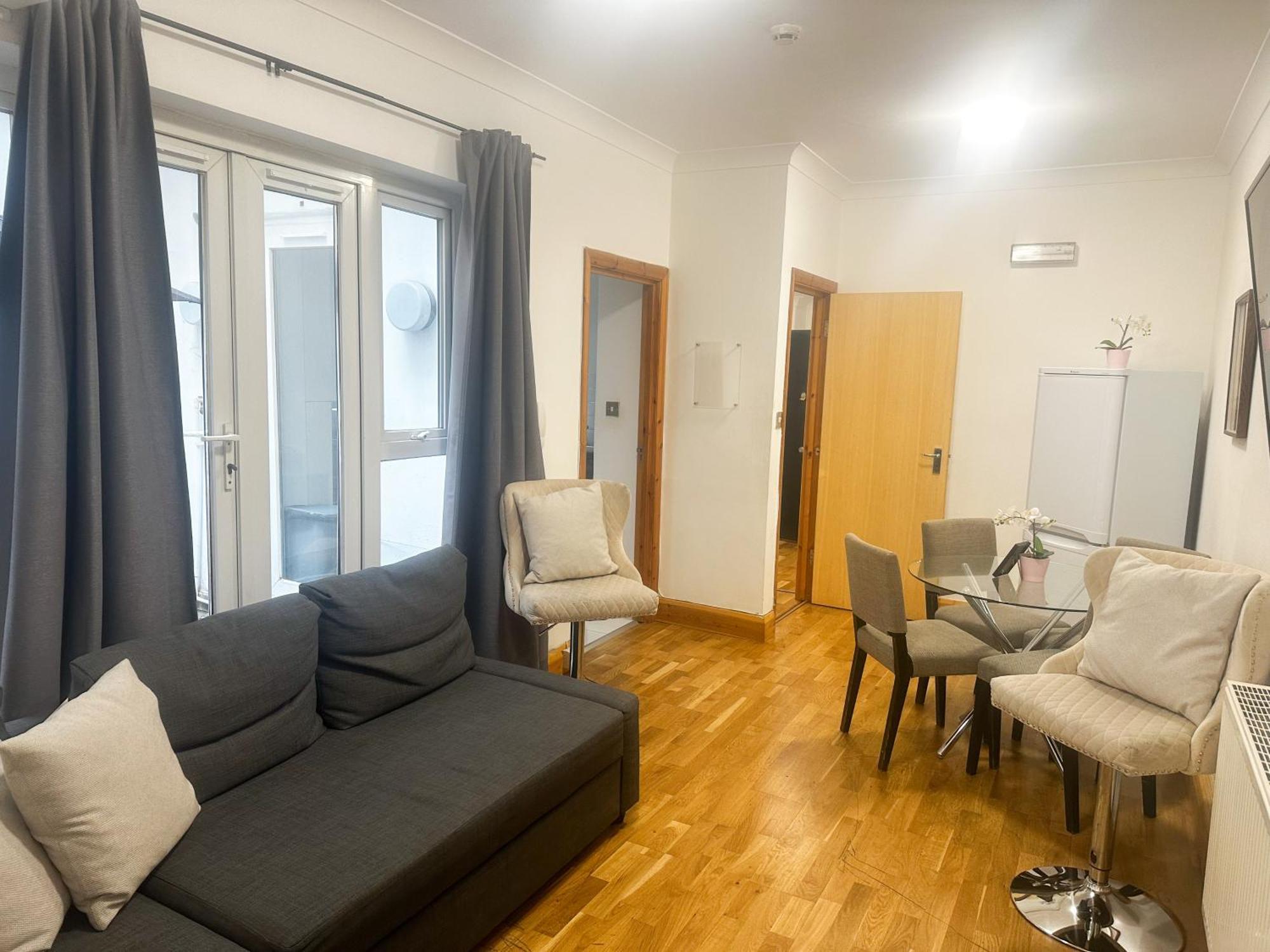 Grays Apartment Лондон Экстерьер фото